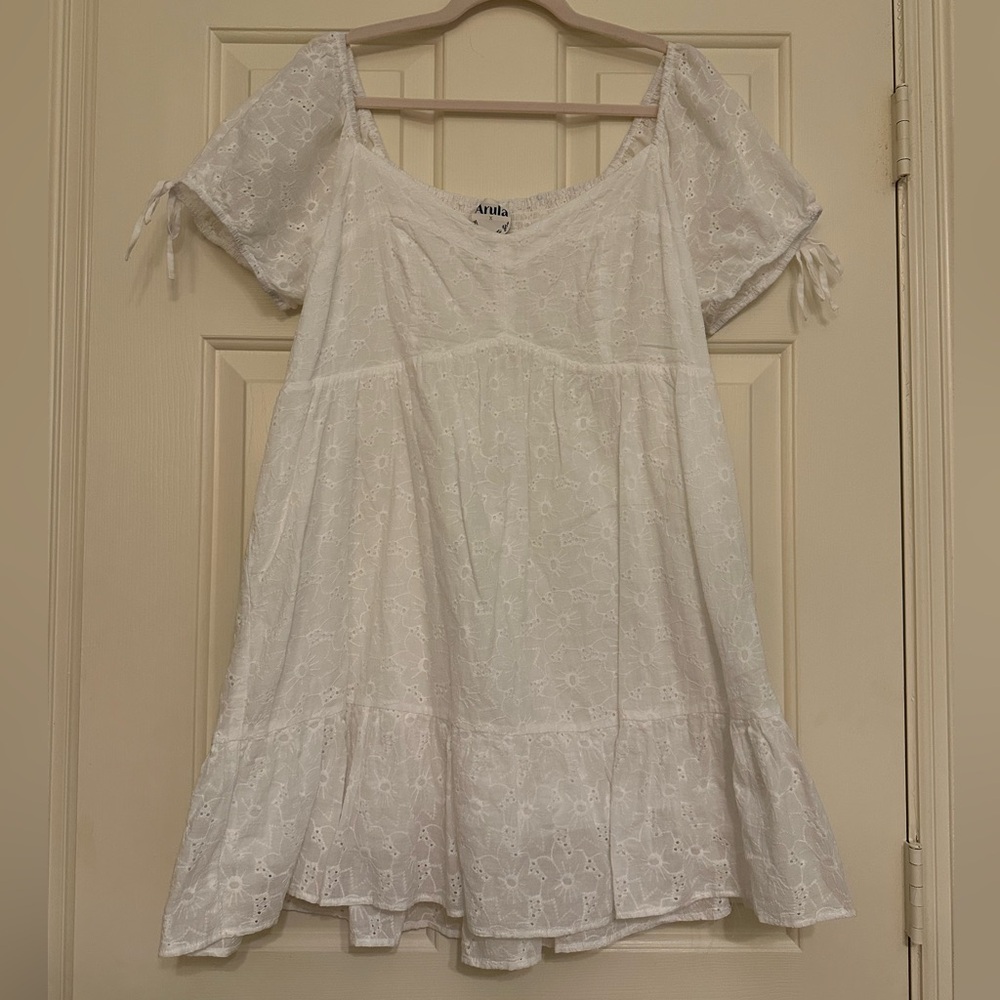 women’s white eyelet dress (XL) - arula!